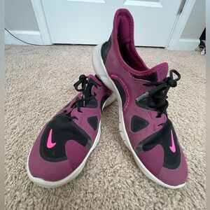 Women’s Free Rn 5.0 Nike size 8.5